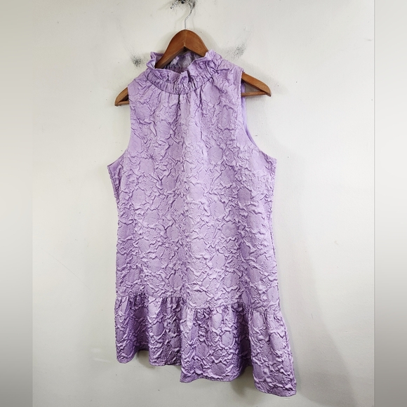 THML Textured Ruffle Dress - Picture 3 of 8